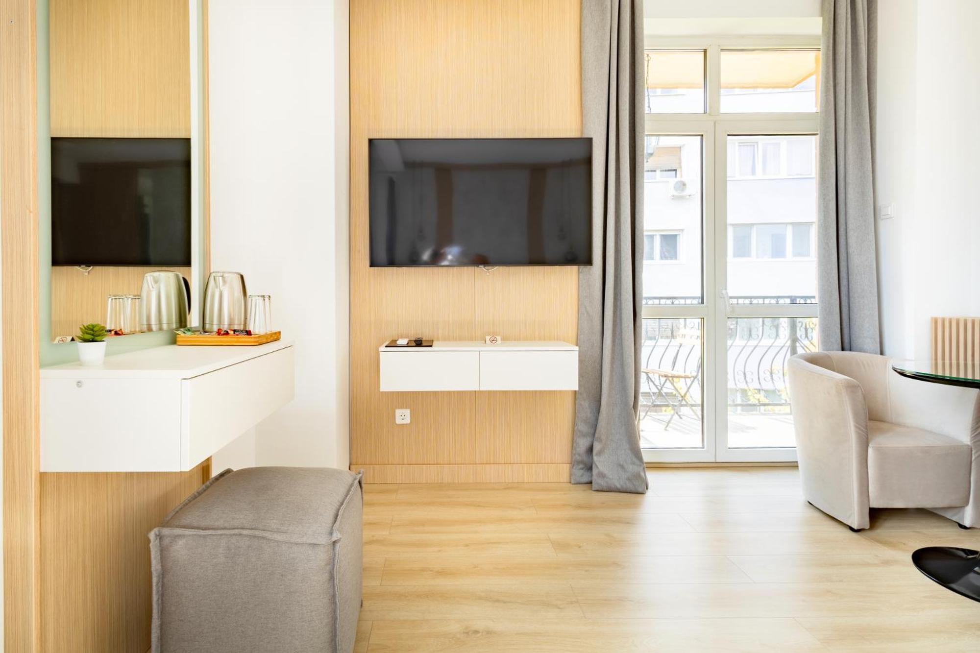 Piccolo Mondo By Citybookings Bukareszt Zewnętrze zdjęcie